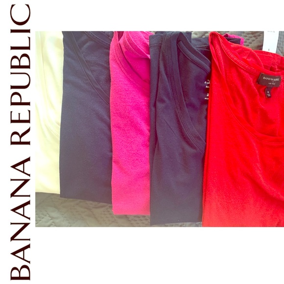 Banana Republic Tops - 💥HP Banana republic short sleeve bundle NWT top m